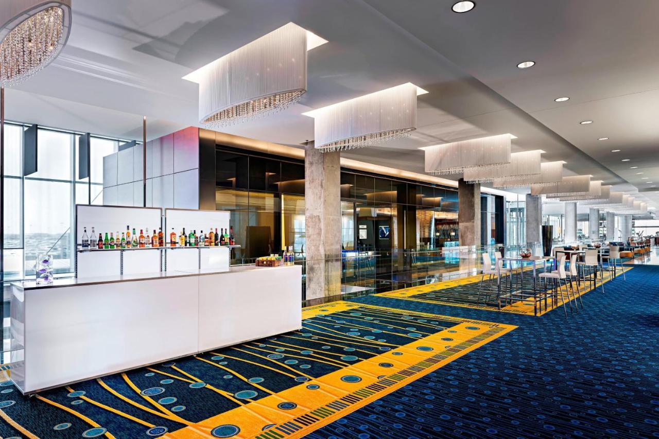 Marriott Montreal Airport In-Terminal Hotel Dorval Buitenkant foto