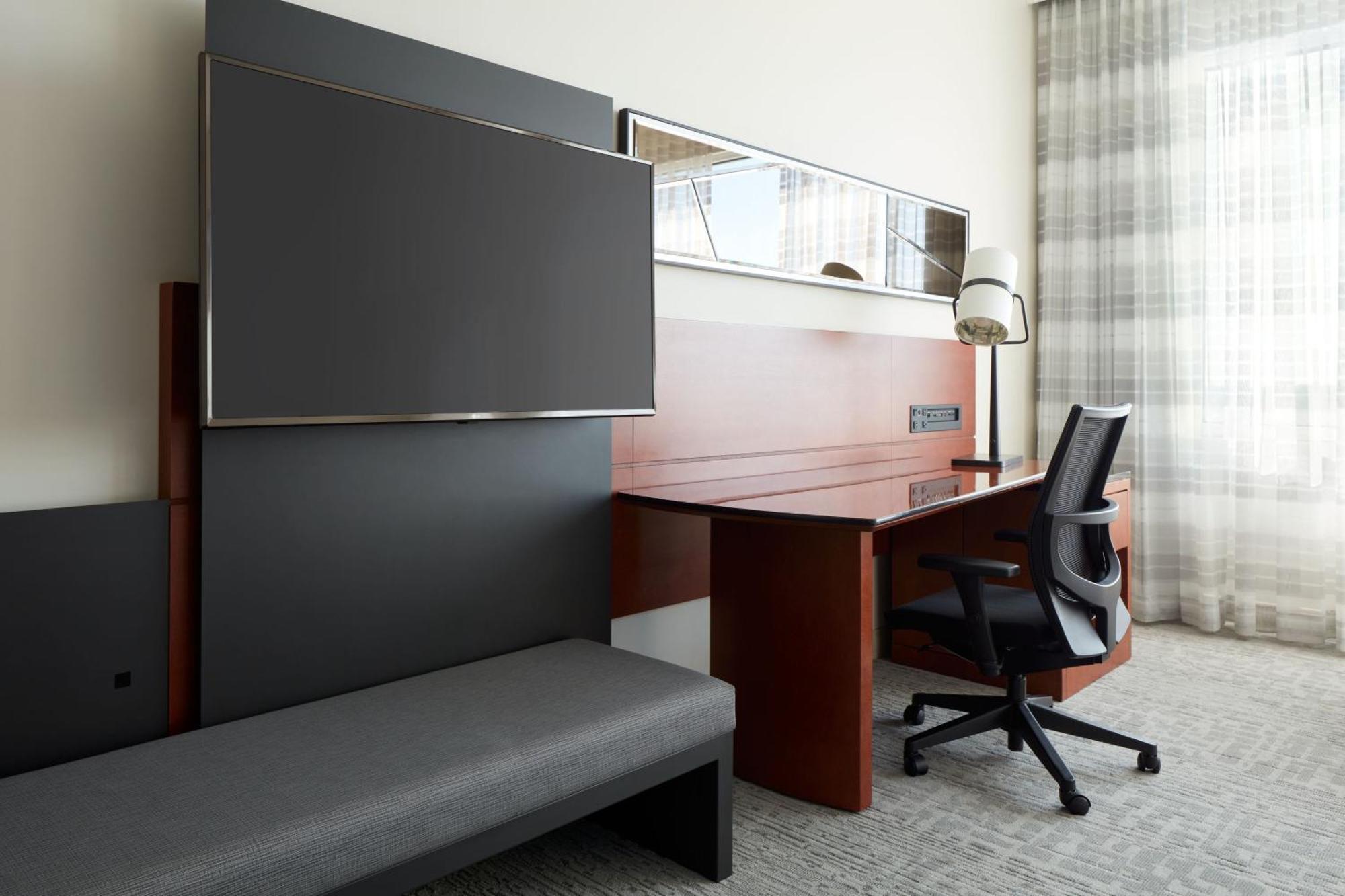 Marriott Montreal Airport In-Terminal Hotel Dorval Buitenkant foto
