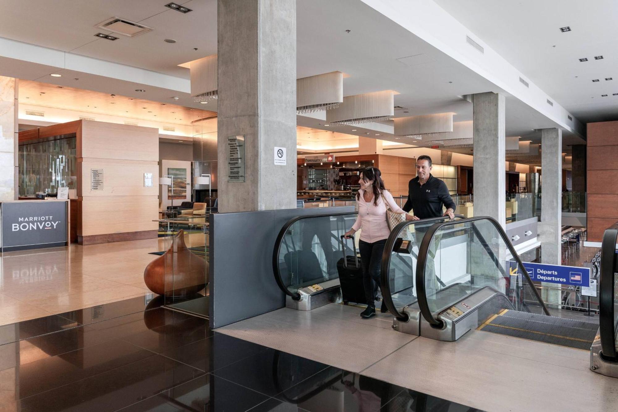 Marriott Montreal Airport In-Terminal Hotel Dorval Buitenkant foto