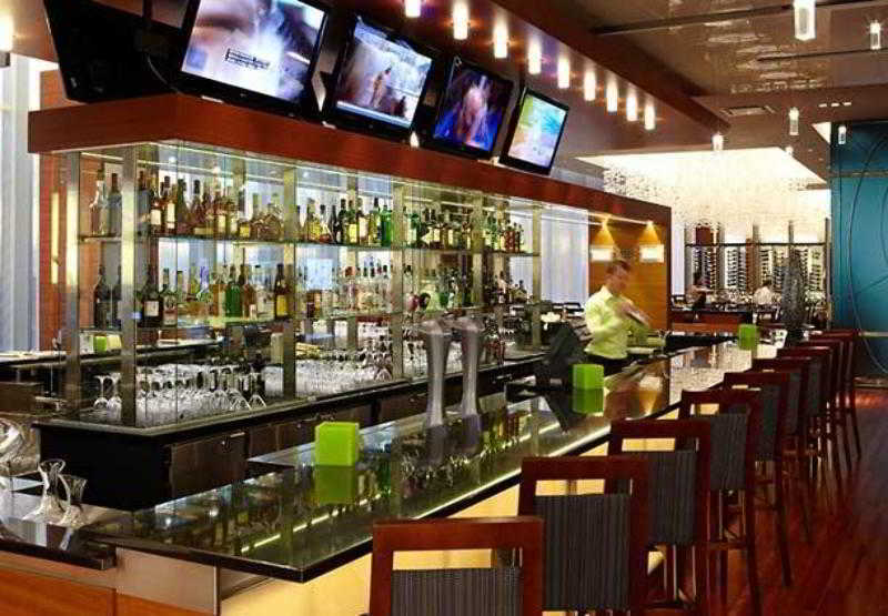 Marriott Montreal Airport In-Terminal Hotel Dorval Buitenkant foto